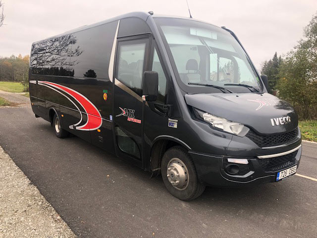 Väikebuss 30 kohta (2)