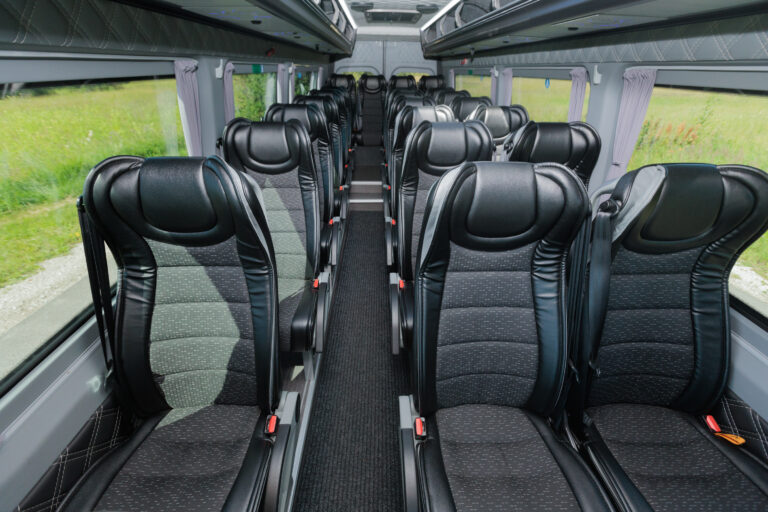 Väikebussid 19-23 kohta (5)